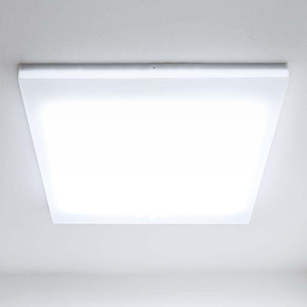 Hatch ceiling light gives the illusion of a roof window
