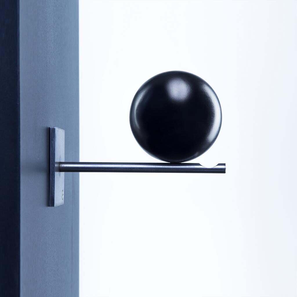 Colgador Equilibrio diseño Luca Perlini