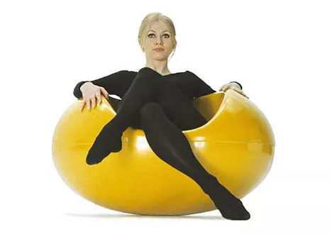 Pastil Chair by Eero Aarnio
