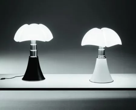 Pipistrello lamp by Gae Aulenti for Martinelli Luce