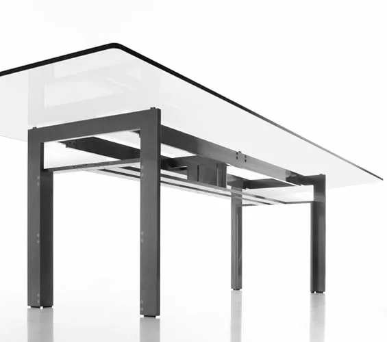 Doge table by Carlo Scarpa for Simon